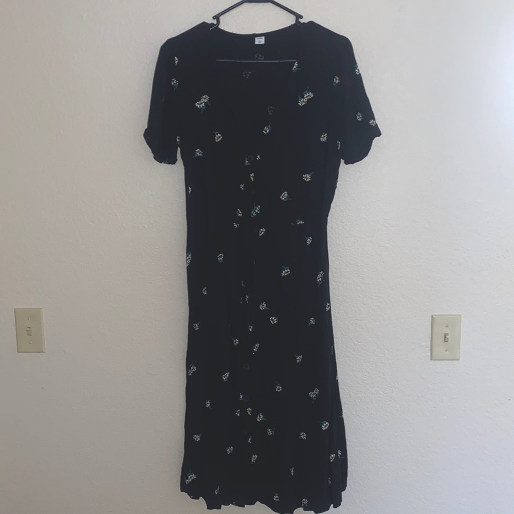 Old Navy Black Button-Down Dress Large